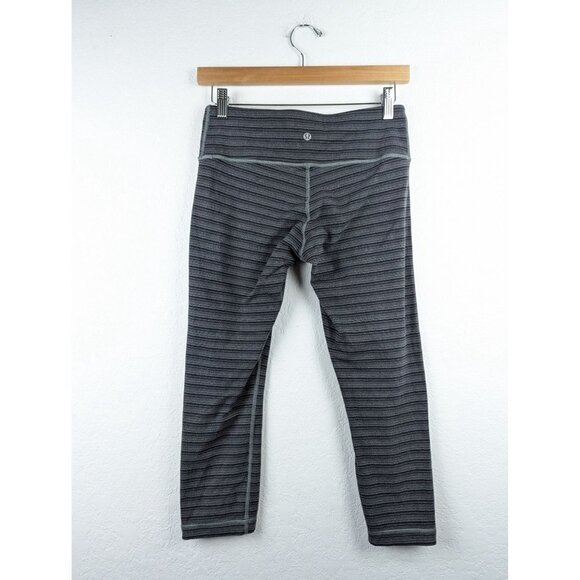 Lululemon Wunder Under Crop II Size 6 Textured Stripe Slate Deep Coal - Picture 4 of 9